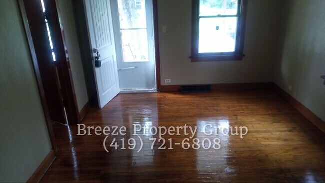 Photo - 36 E Park St