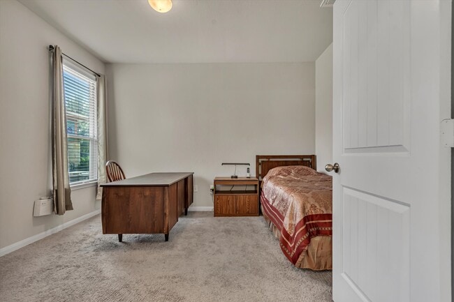 Photo - 711 Rolling Oak Dr Unit 123