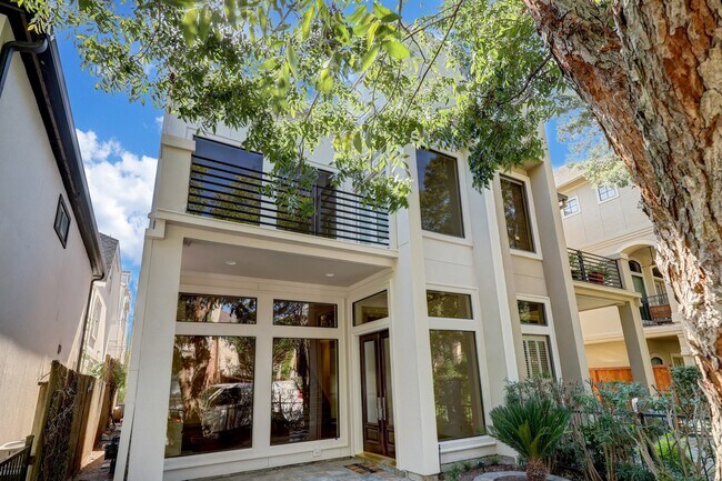 Photo - 6303 Pickens St Unit B