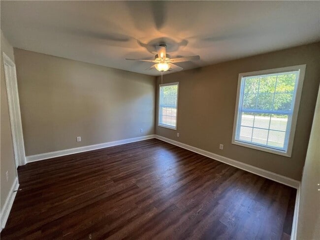 Photo - 5952 Moon Dr