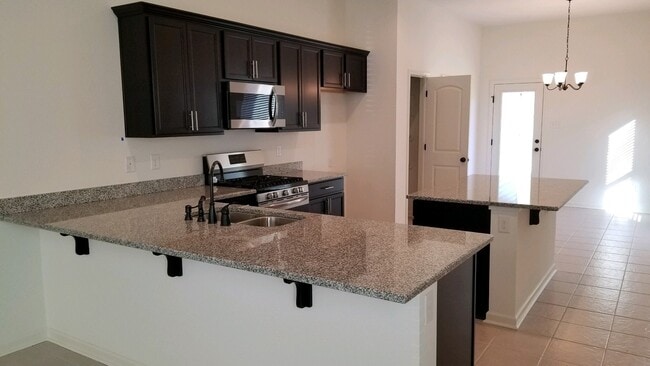 Photo - WATER FRONT PROPERTY! BEAUTIFUL 3BD/2BA HOME!