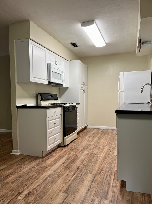 Photo - 2625 NW 49th Pl