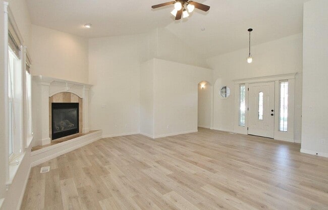 Photo - Stunning Home w/Open Floor-plan