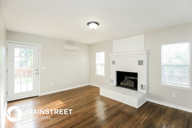 Photo - 3809 NW 24th St