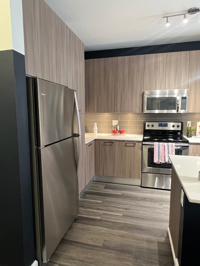 Photo - 5084 NW 84th Ave Unidad B