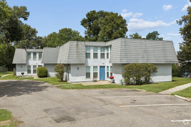 Cypress Park Apartments