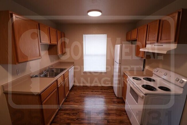 Photo - 1101 Horizon Dr