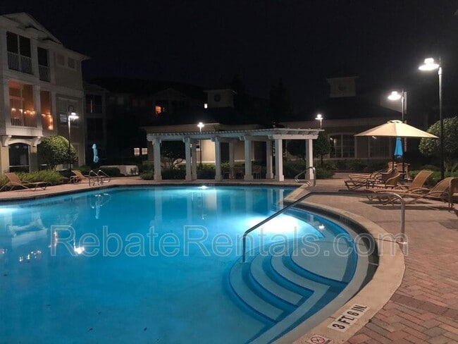Photo - 8290 Gate Pkwy W Unidad #310