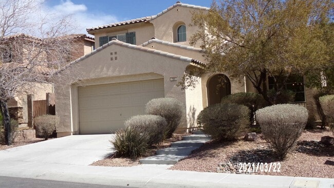Building Photo - VISTA VERDE AT SUMMERLIN 3bd 2.5 bth WITH PRIVATE POOL & SPA
