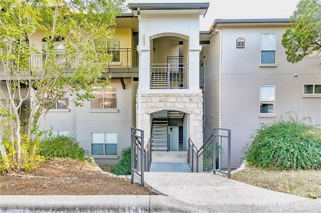 Building Photo - 6000 Shepherd Mountain Cove Unit 207 Rental