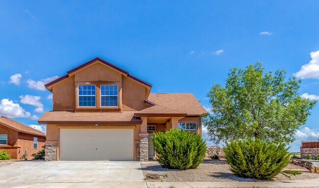 Home For Rent - 4 bedroom home w/ Refriger... - Home For Rent - 4 bedroom home w/ Refriger...