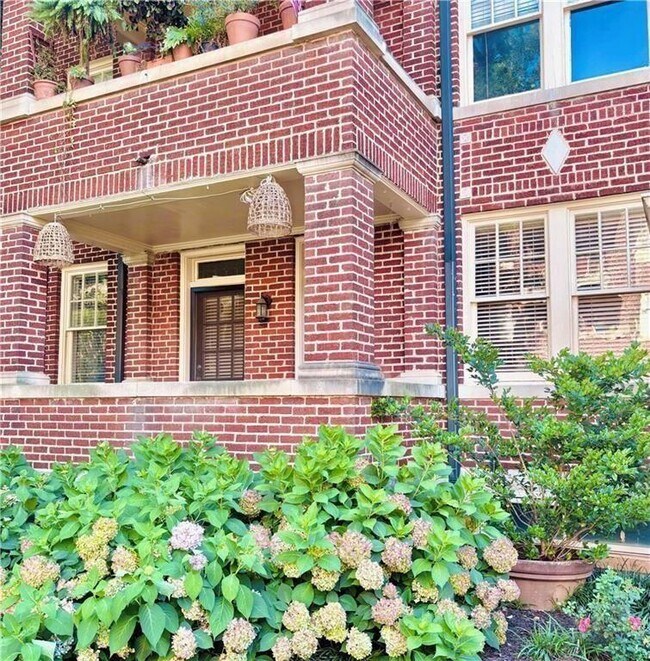 198 Ponce De Leon Ave NE Unit 3A