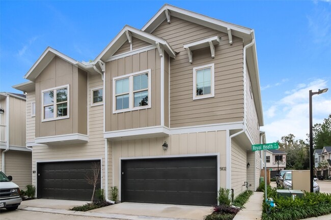 Photo - 5102 Royal Heath Dr