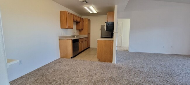 $500 OFF MOVE-IN! 2 Bedroom Condo near Air... - $500 OFF MOVE-IN! 2 Bedroom Condo near Air...