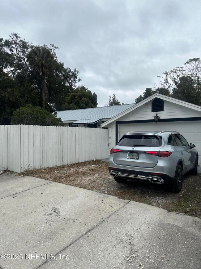 Photo - 8543 Fort Caroline Rd