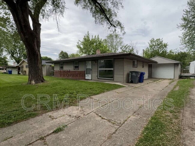 Photo - 5104 Wea Dr House