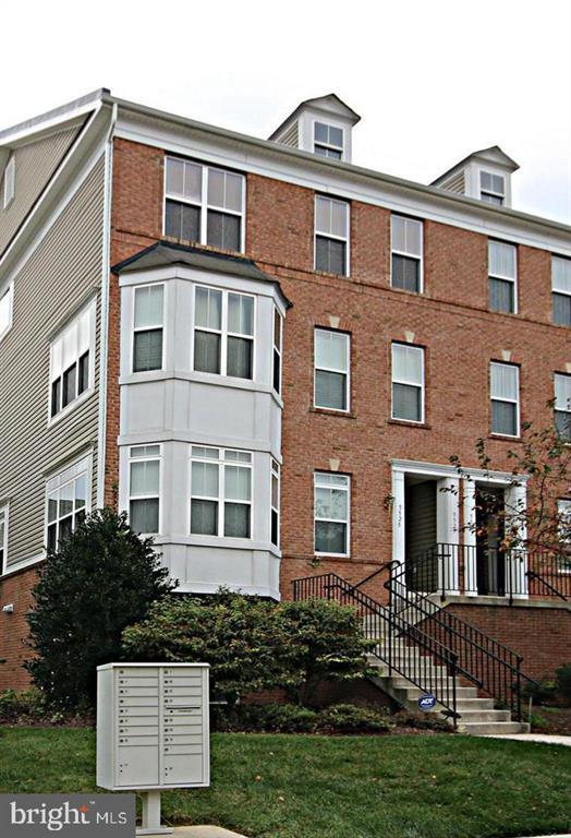 Photo - 5525 Lanier Ave Condo Unit 357