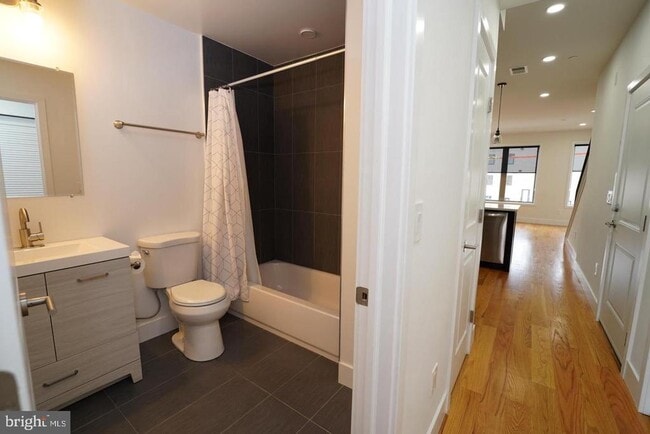 Photo - 2015 N 5th St Unit 2