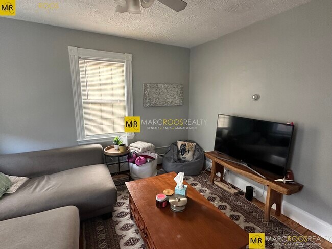 Photo - 135 Nonantum St Unit 135