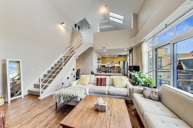 Photo - 2251 W St Paul Ave Unit 4C