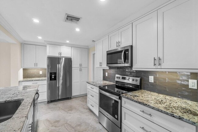 Photo - 2096 SW 13th Ter