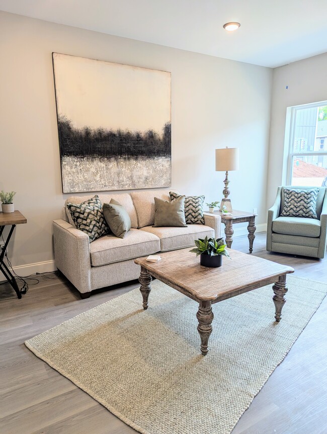 Dawson Creek Apartments