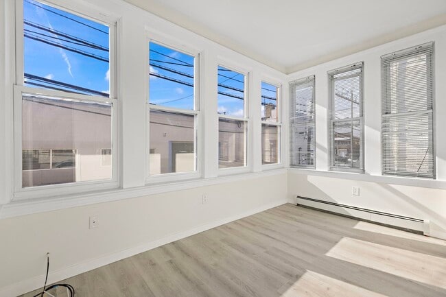 Photo - 600 67th St Unit 1