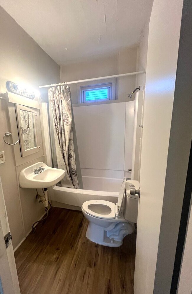 Photo - 808 7th St NW Unit 808 7th St NW,  A