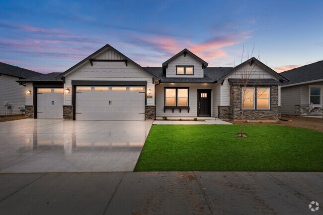 Building Photo - 5904 Lekeitio Dr Rental