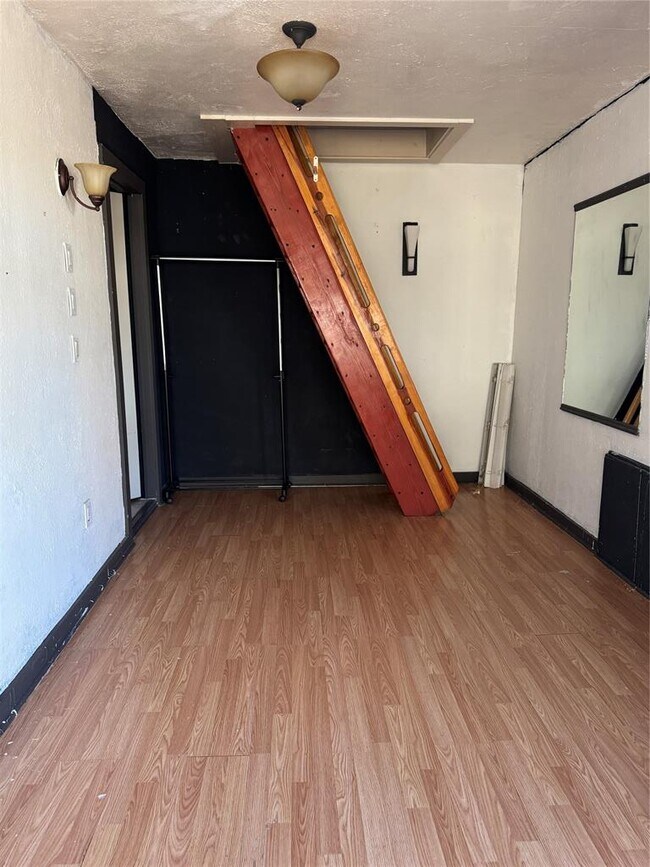 Photo - 704 Franklin Blvd