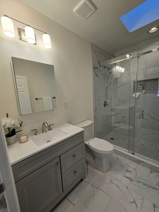 Photo - 100 Melvin Ave Unit B