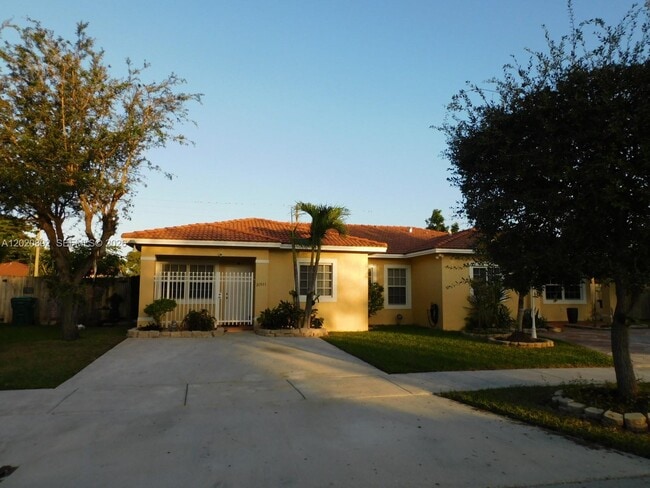 Building Photo - 21511 SW 122nd Ct