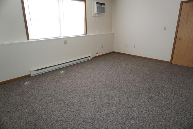 Photo - 3029 River Rd
