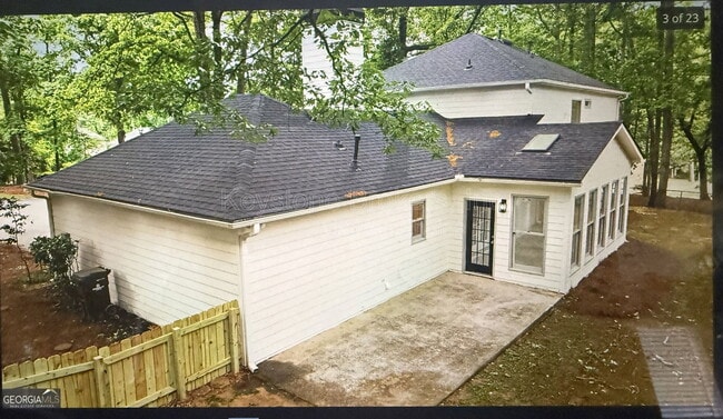 Photo - 401 Vardon Way