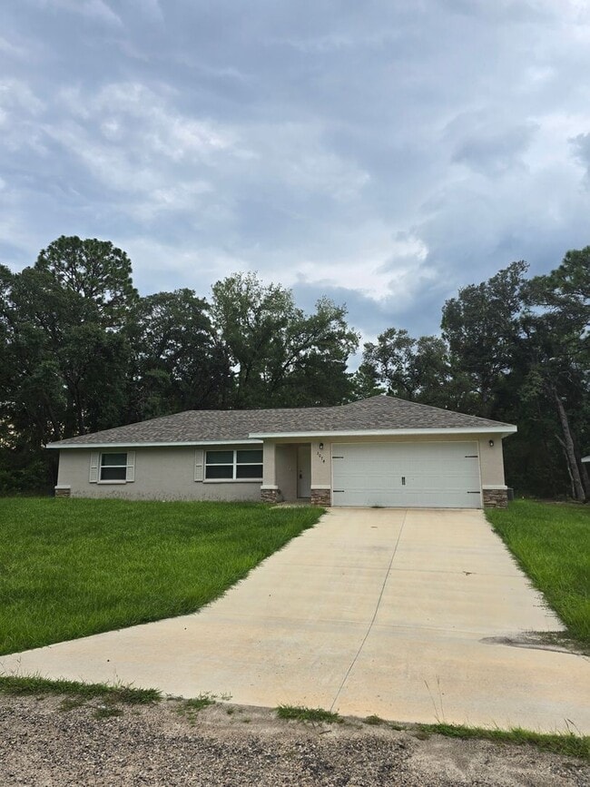 Building Photo - New and Nice 3/2/2 in Citrus Springs!!! Rental