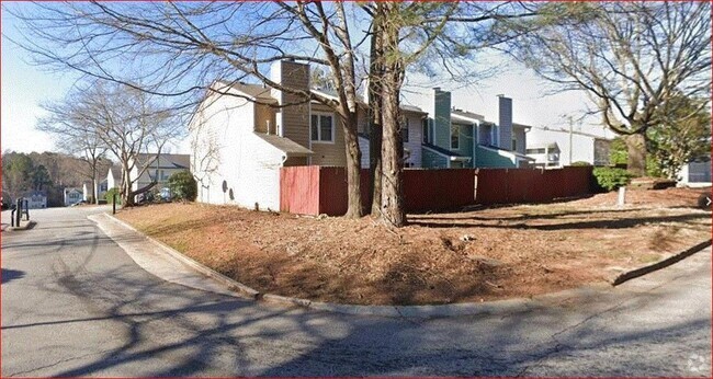 Building Photo - 1021 Thornwoode Ln Rental