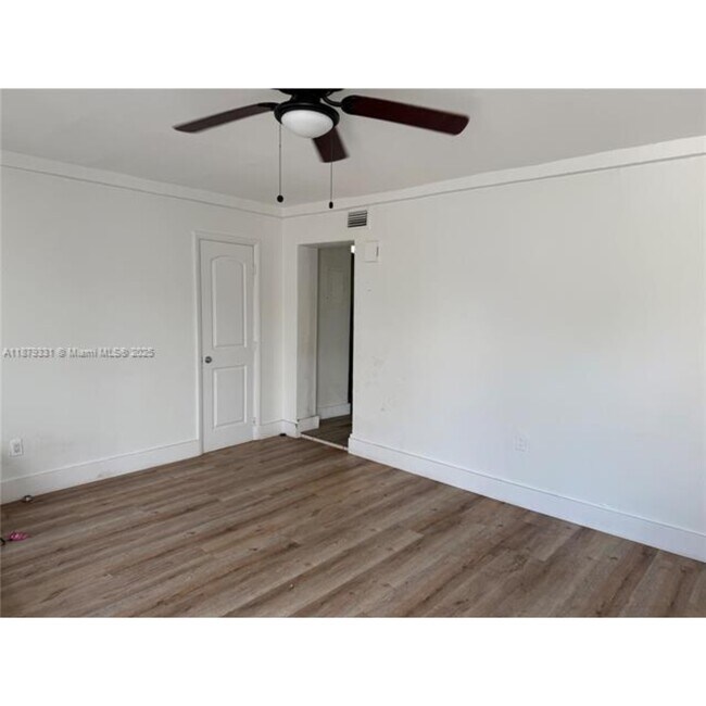 Photo - 2962 NW 46th St