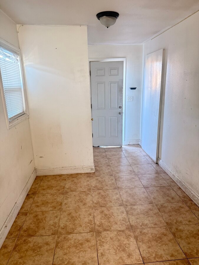 Photo - 3881 Eucalyptus Ave Unit C