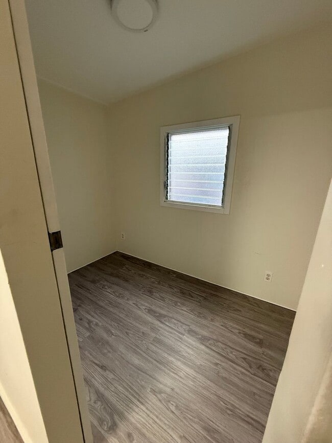 Photo - KU.603B Unit 3