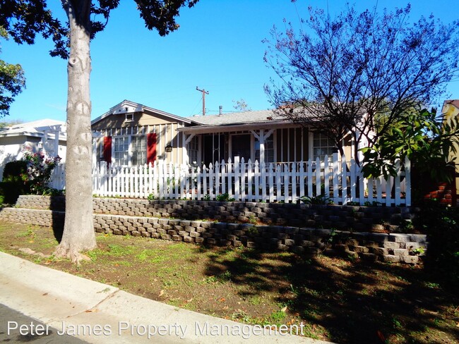 2 br, 1 bath House - 10425 El Rancho Dr - 2 br, 1 bath House - 10425 El Rancho Dr