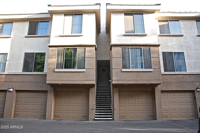 Photo - 1701 E Colter St