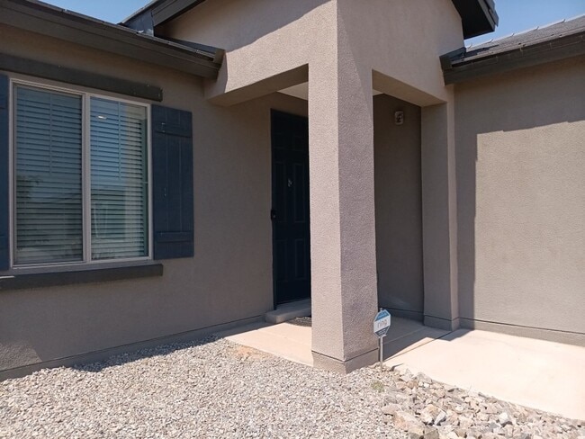 Photo - 1160 Vallecito Loop NW