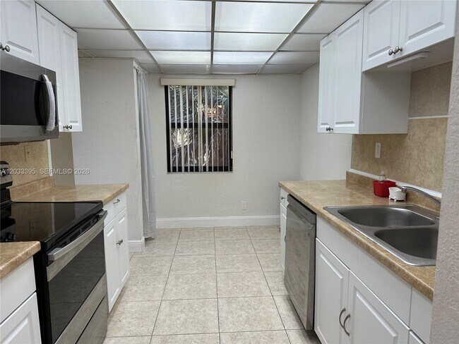 Photo - 400 Commodore Dr Unit 308
