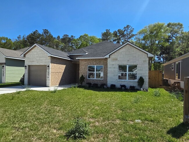 Photo - 16276 Jeet St