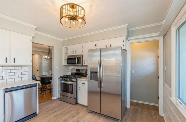 Photo - 2101 30th St