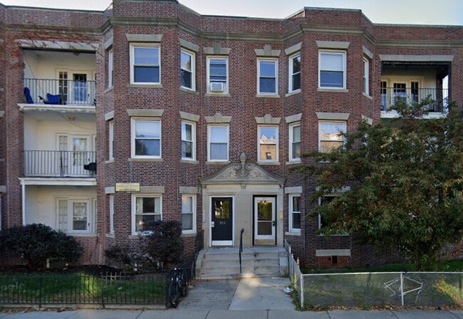 Photo - 209 Chestnut Hill Ave Apartments Unit 1