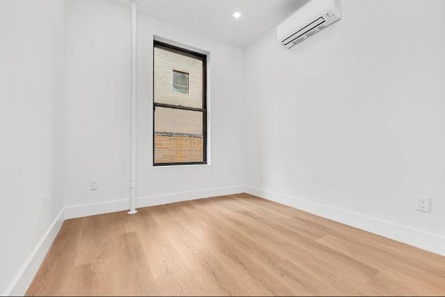 425 W 57th St Unit 2A