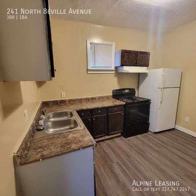 Photo - 241 N Beville Ave