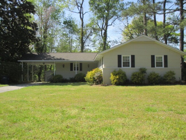 Photo - 3102 Northwoods Dr House