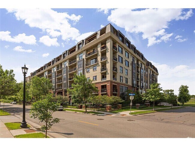 Building Photo - 317 Groveland Ave Unit 514 Rental